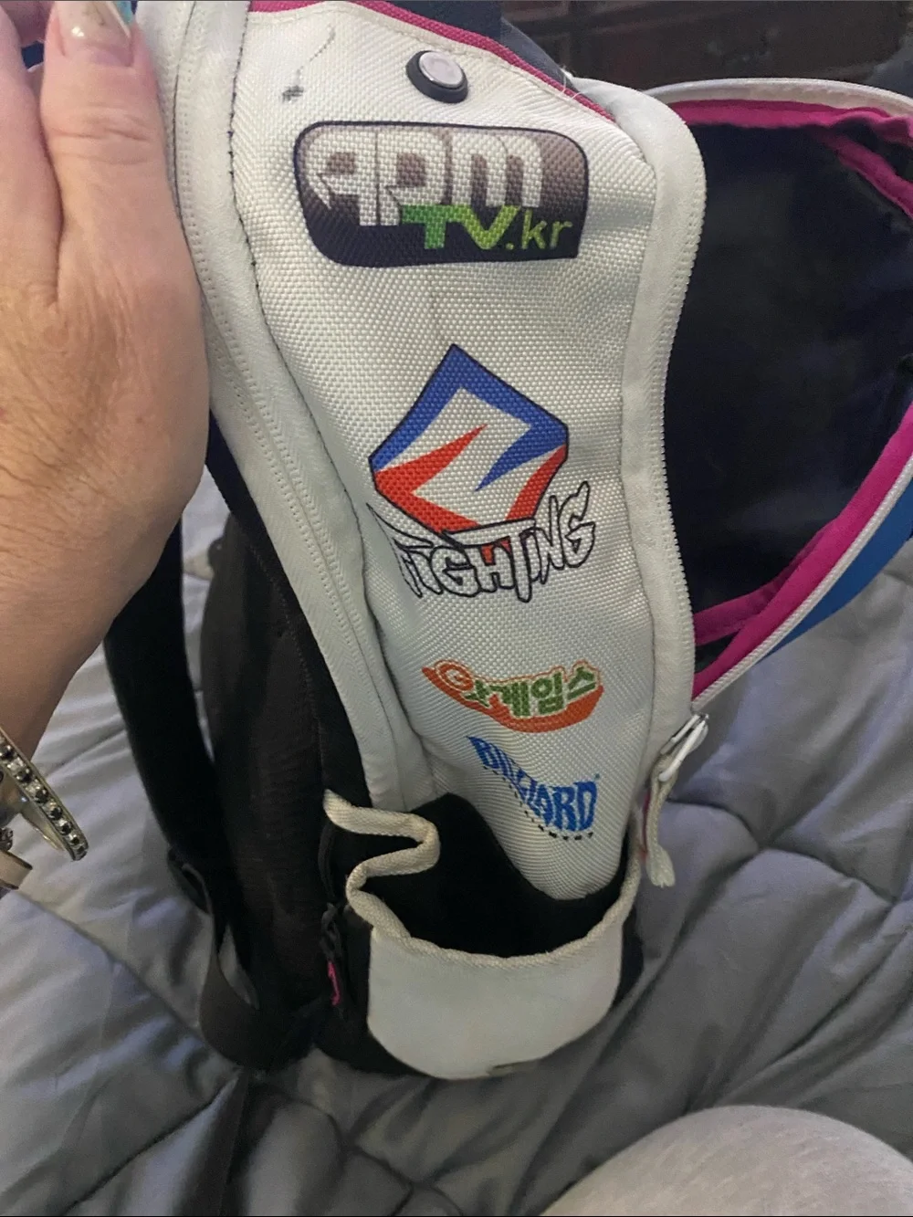 Overwatch why multiple straps